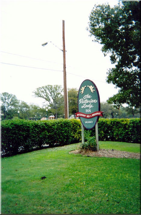 553-00a.jpg